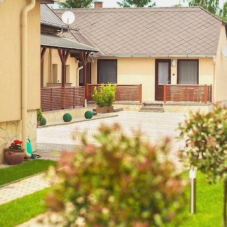 Apartman Szanyi Bük Extérieur photo
